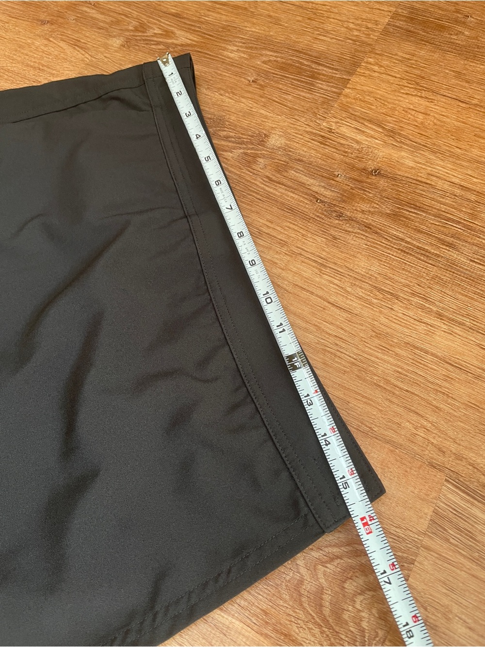 Ripskirt Hawaii Length 2 Skirt Medium Black Hook & Loop Cover Up Casual Pockets# - Picture 10 of 10
